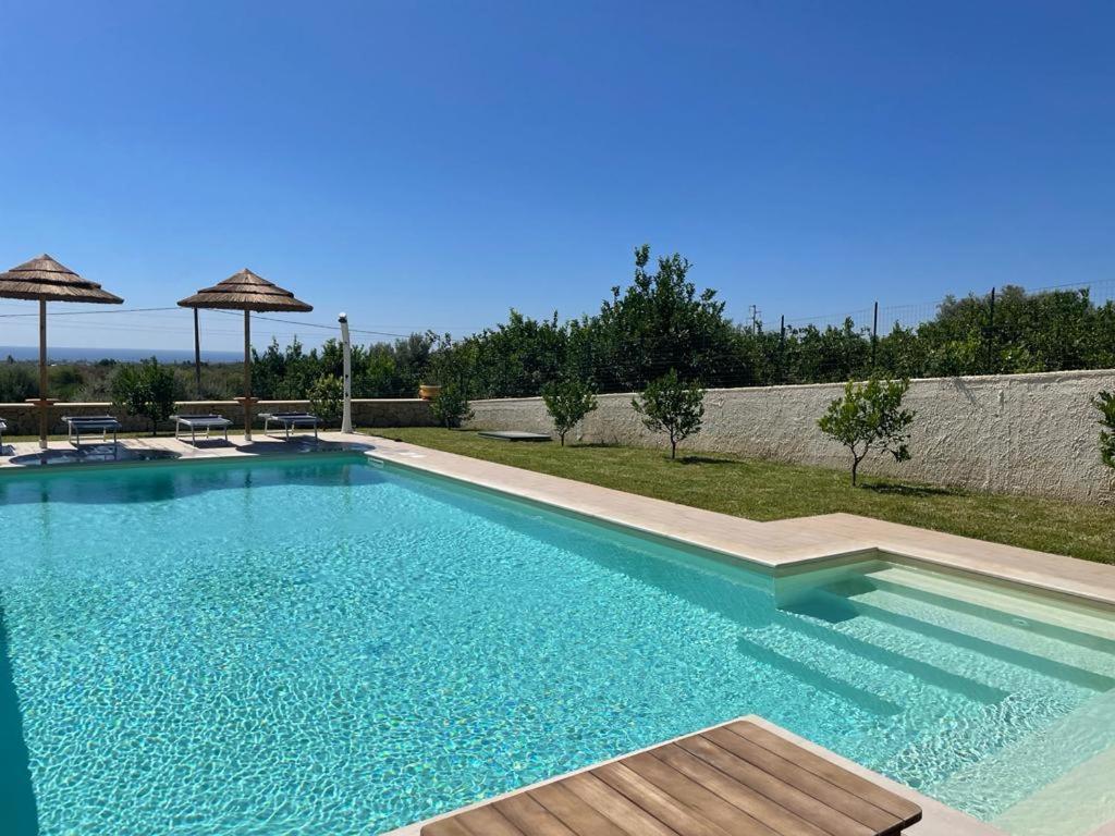 Villa Carmiano Luxury Bedrooms In Avola In The Province Of Syracuse With Spa And Swimming Pool And Wonderful Seaview Zewnętrze zdjęcie